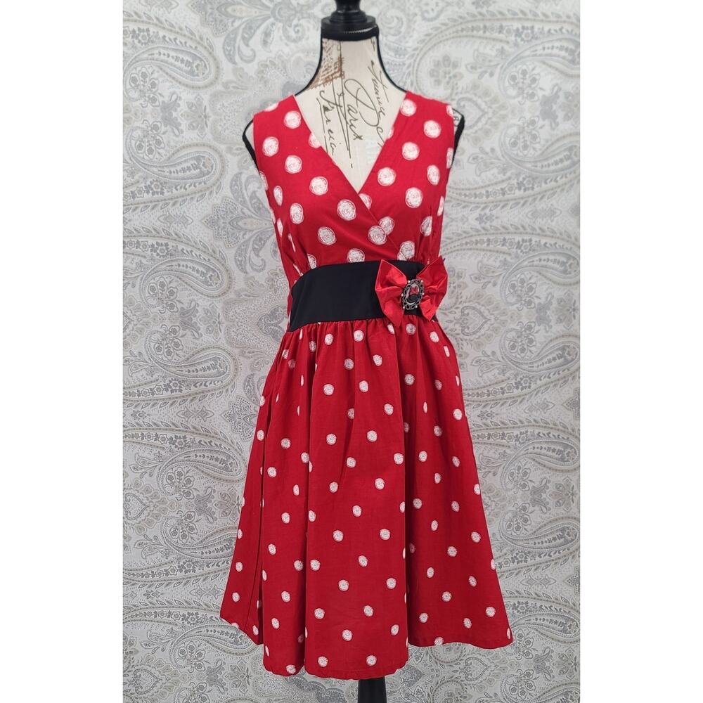 Disney Park Minnie Mouse red polka dot dress Size small Resort Theme park wear - Picture 2 of 12